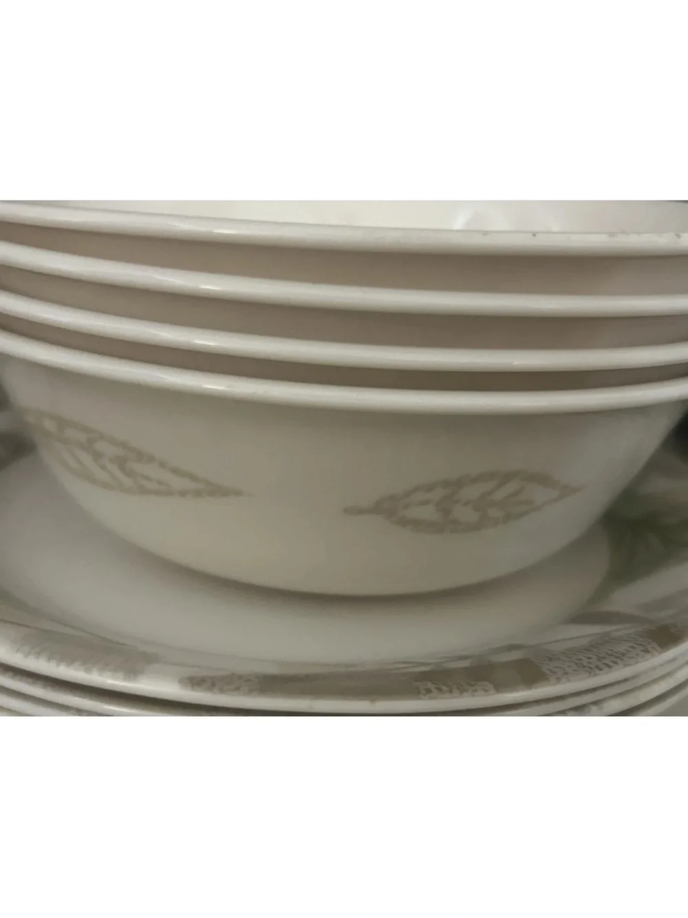 12 Pc Corelle Textured Leaves 4 Dinner Plates 4 Cereal Bowls 4 Salad/Dessert